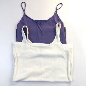 Lot of 2 camisoles tank tops SHIMERA and OLD NAVY white and purple Size S